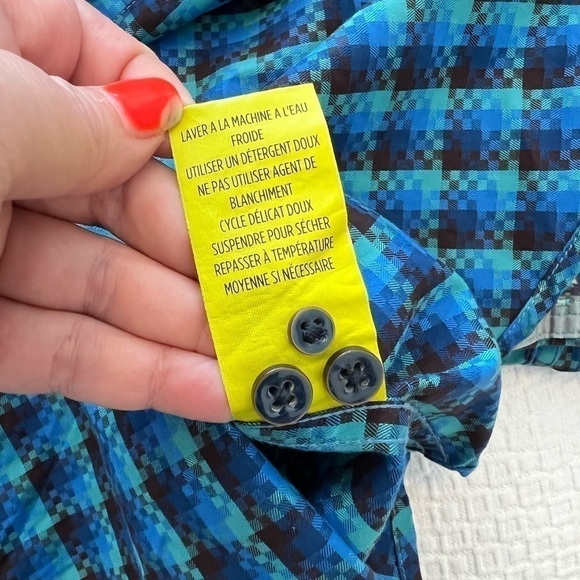 Robert Graham Redzone Long Sleeve Button Down - Picture 15 of 16